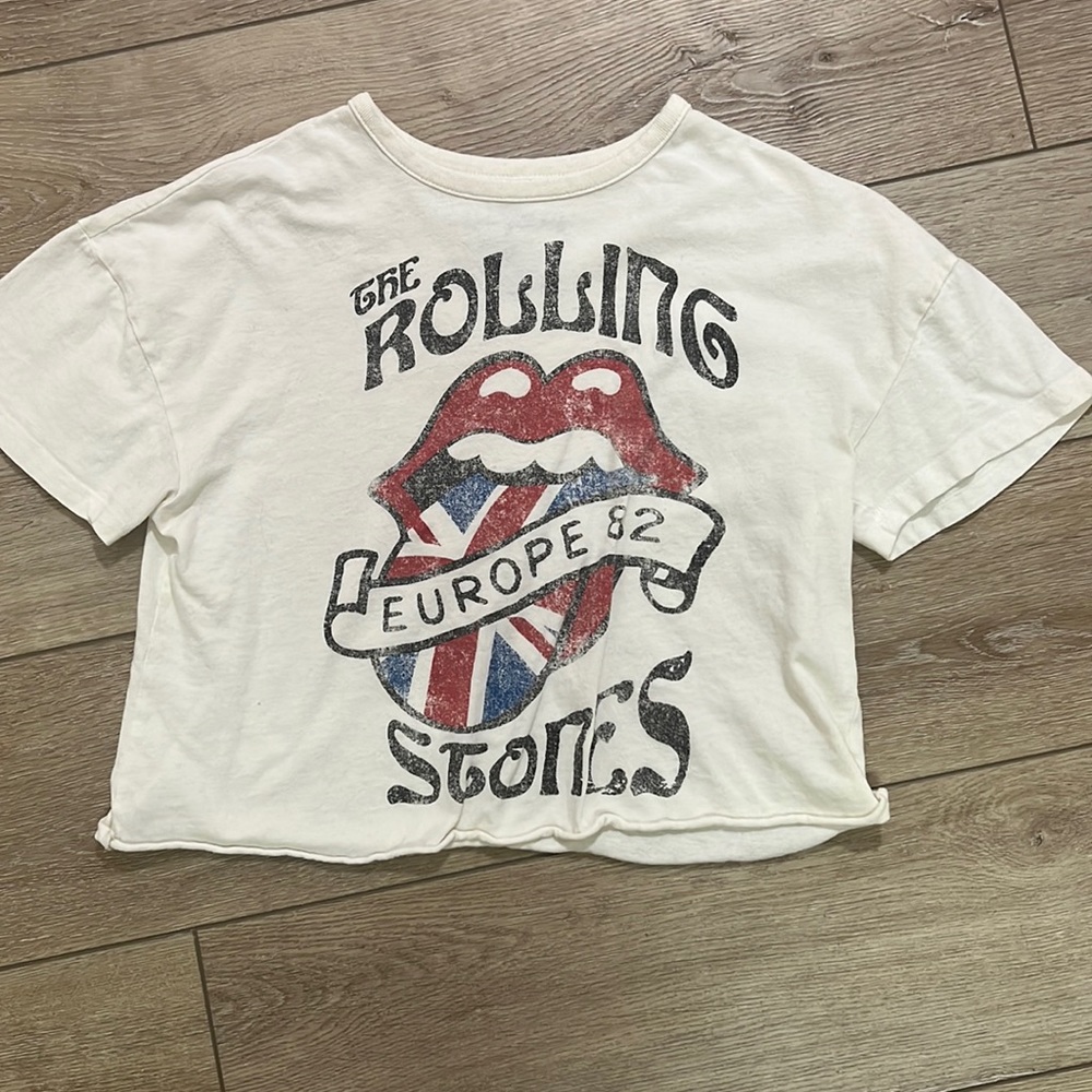 Cropped Rolling Stones Shirt